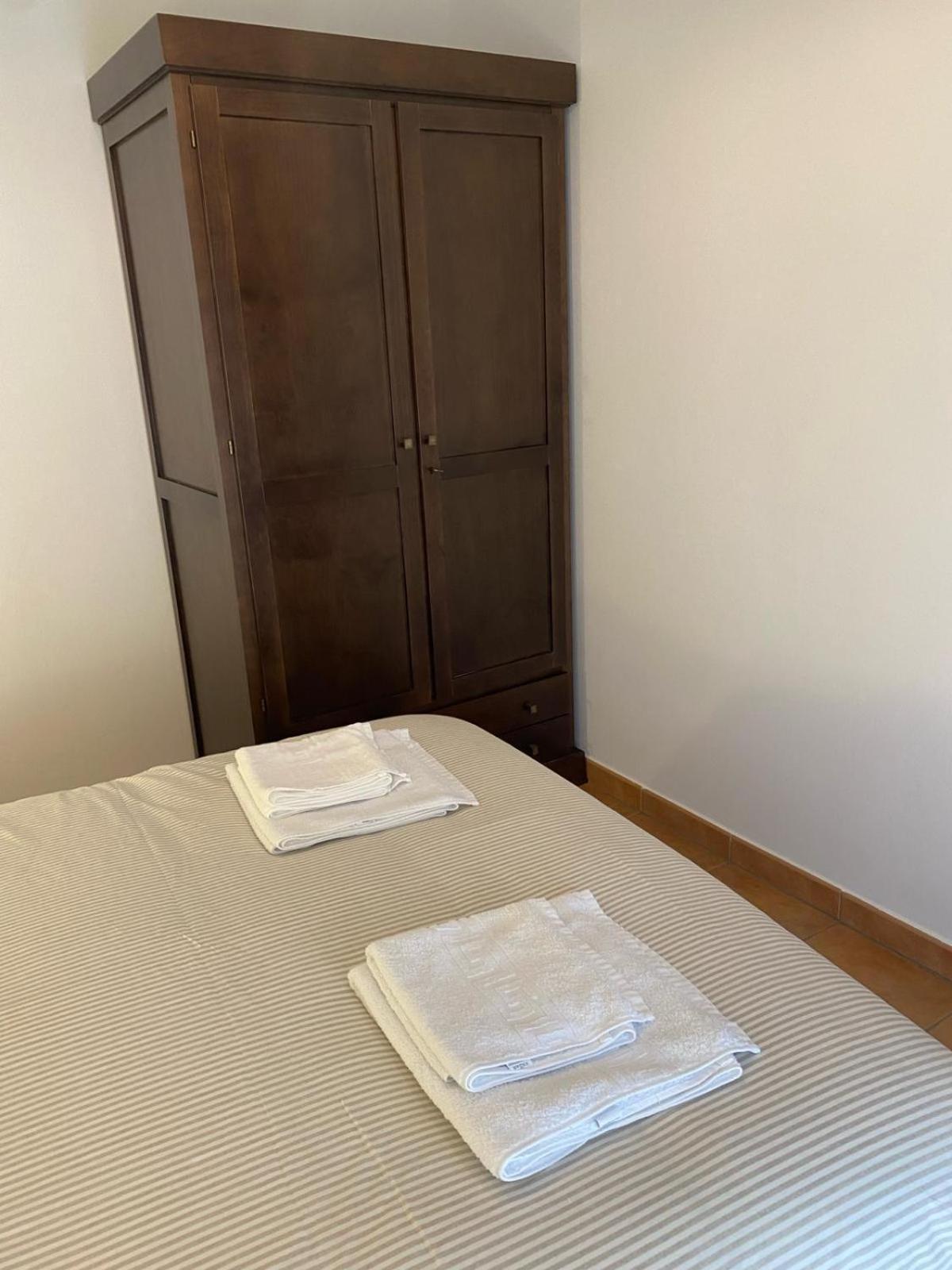Apartamento Puerta Del Perdon กอนสแตนตินา ภายนอก รูปภาพ