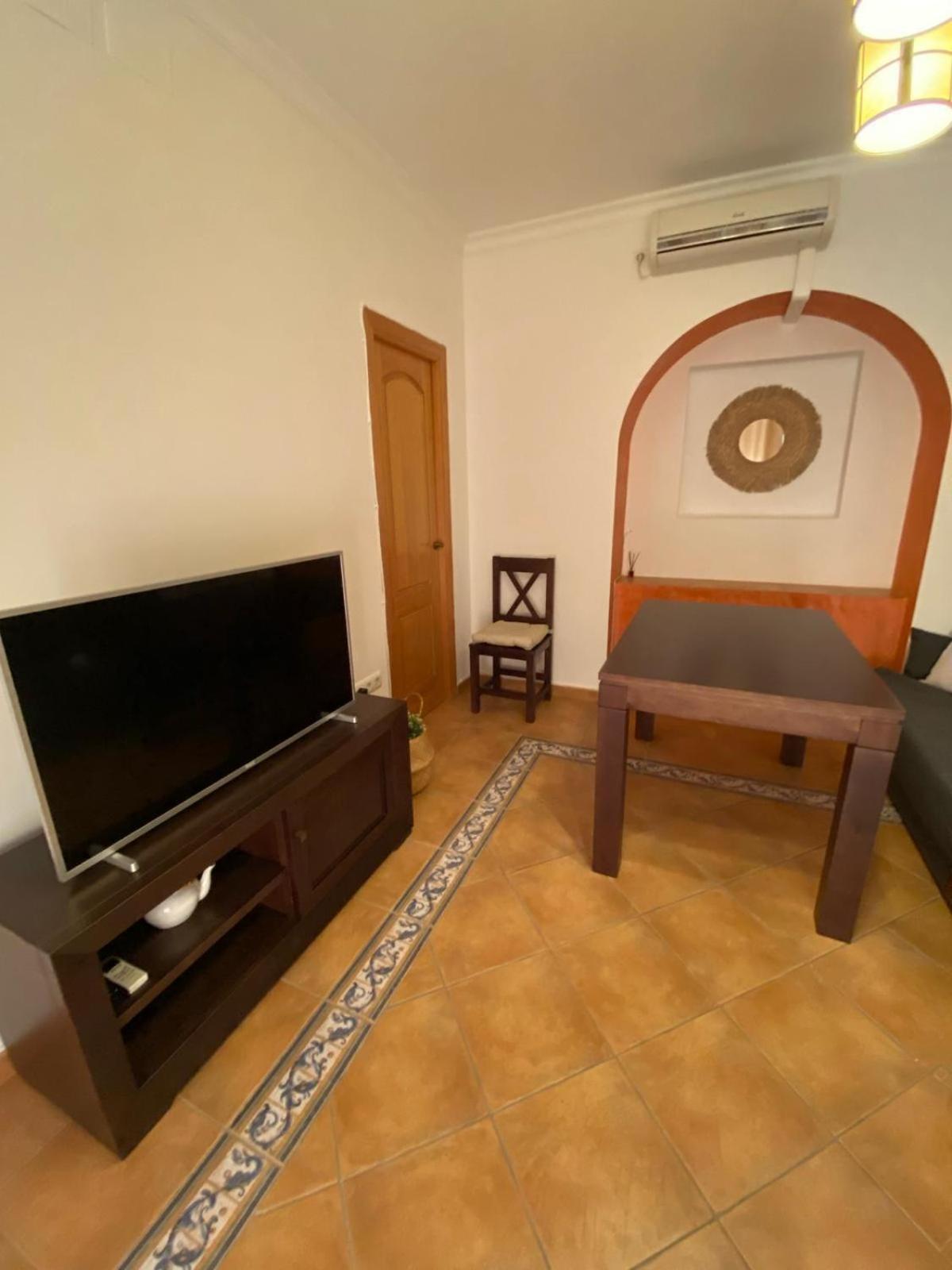 Apartamento Puerta Del Perdon กอนสแตนตินา ภายนอก รูปภาพ